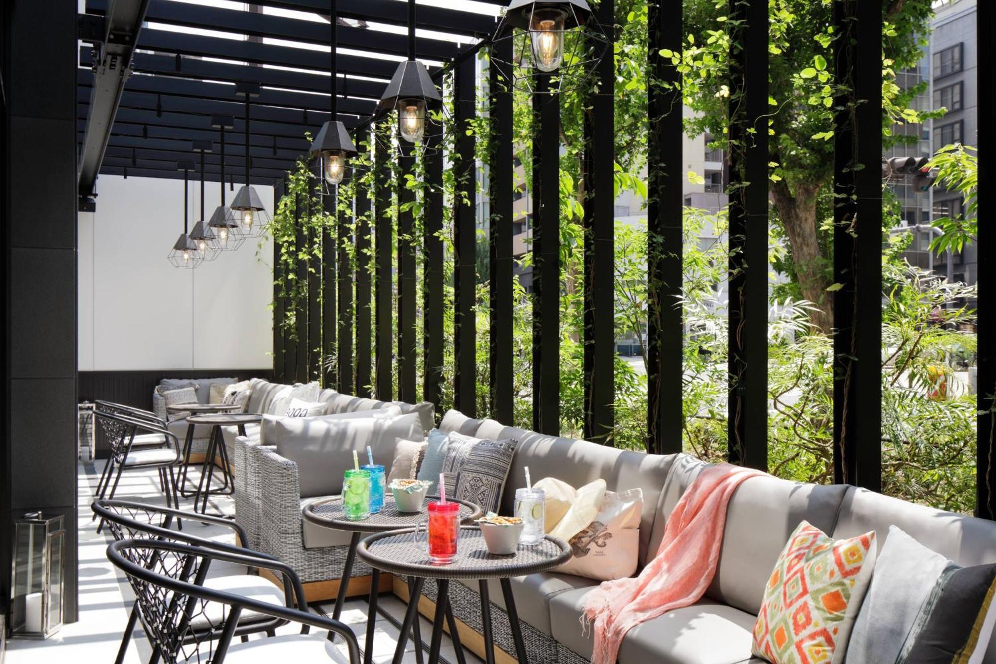Moxy Osaka Shin Umeda Hotel Exterior foto